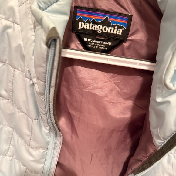 Patagonia Light Gray Quilted Vest - Picture 2 of 3